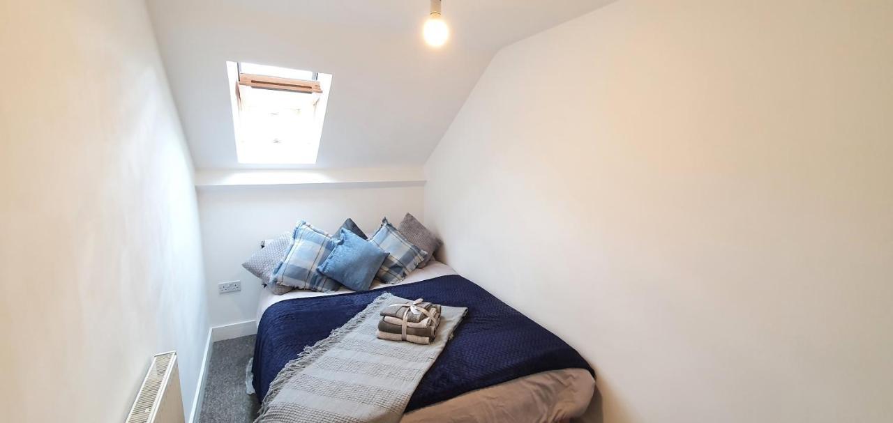 Trendy, Modern Garden Posh Peckham Apartment 런던 외부 사진