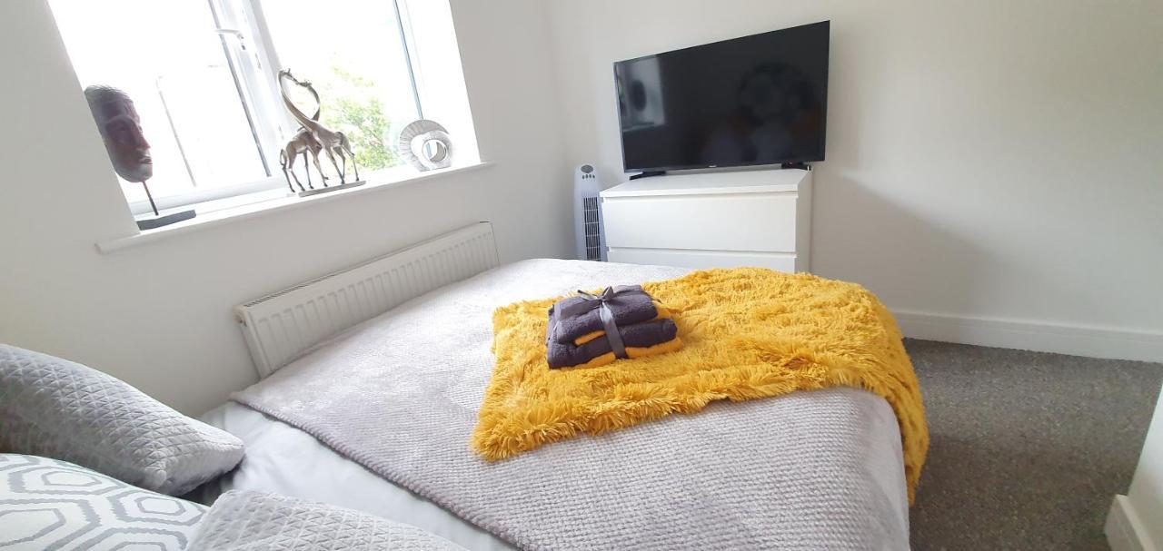 Trendy, Modern Garden Posh Peckham Apartment 런던 외부 사진
